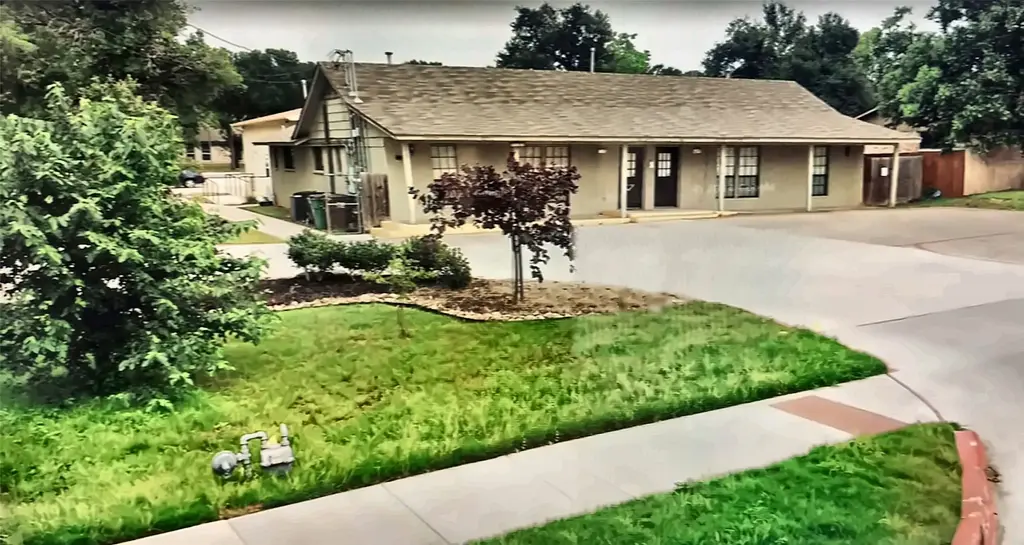 1201 S Mays Street, Round Rock