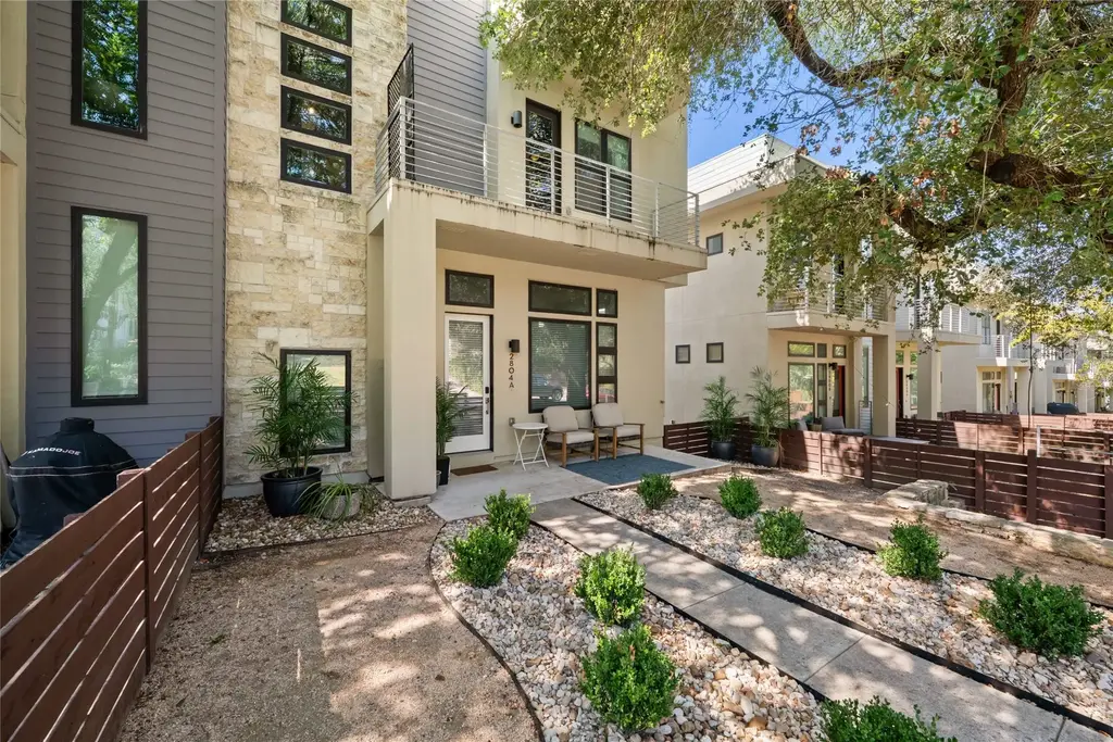 2804 S 5th Street A, Austin