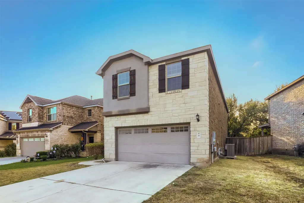 1051 Kenney Fort Crossing 49, Round Rock