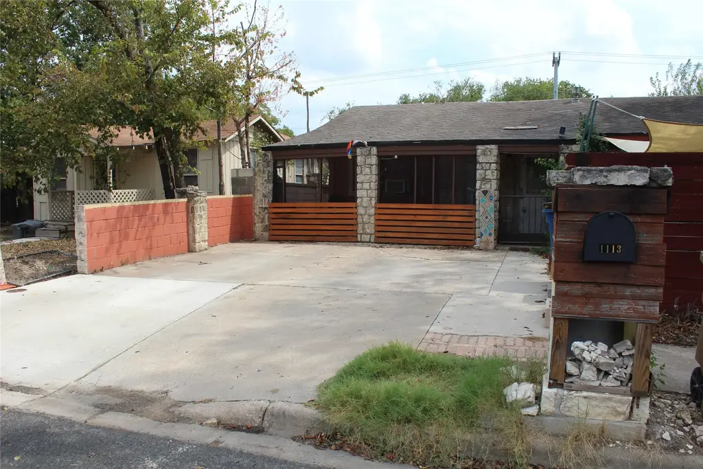 1113 Ebert Avenue, Austin