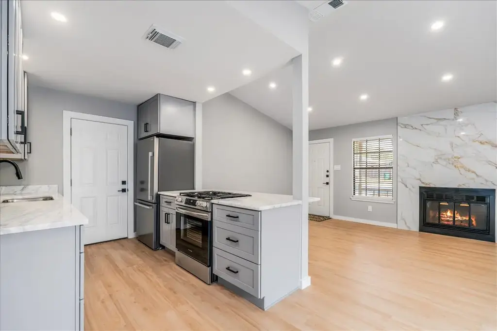 803 Kavanagh Drive, Austin