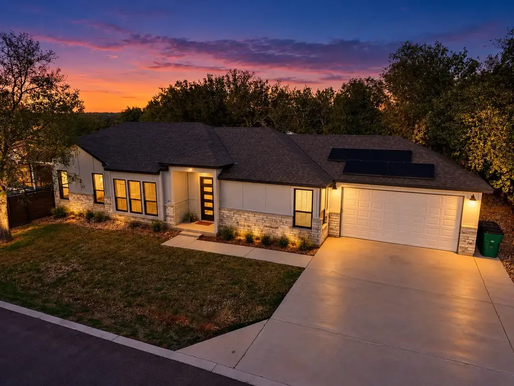 721 Fir Lane, Cottonwood Shores