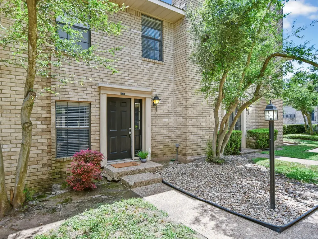 8400 Jamestown Drive 430, Austin