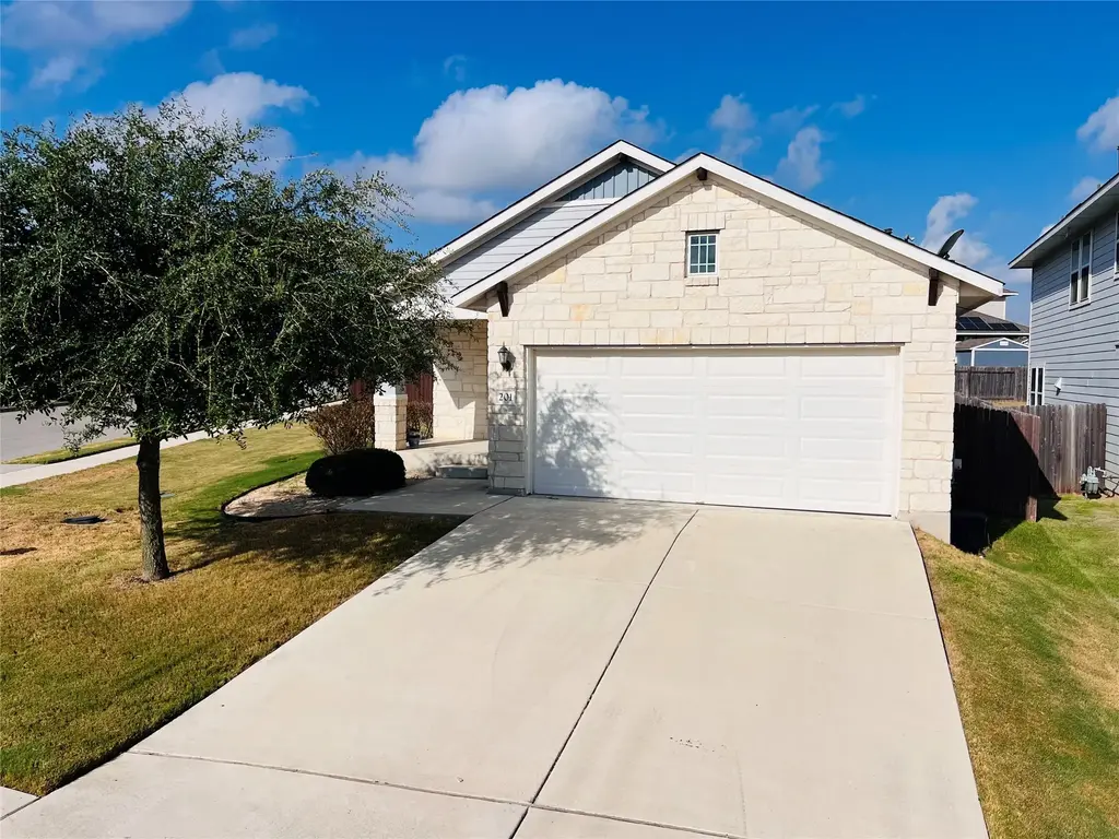 201 Oakstone Drive, Georgetown