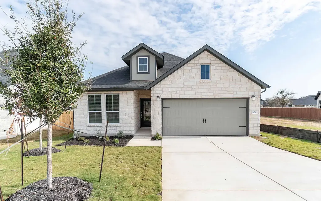129 Elderberry Drive, Salado