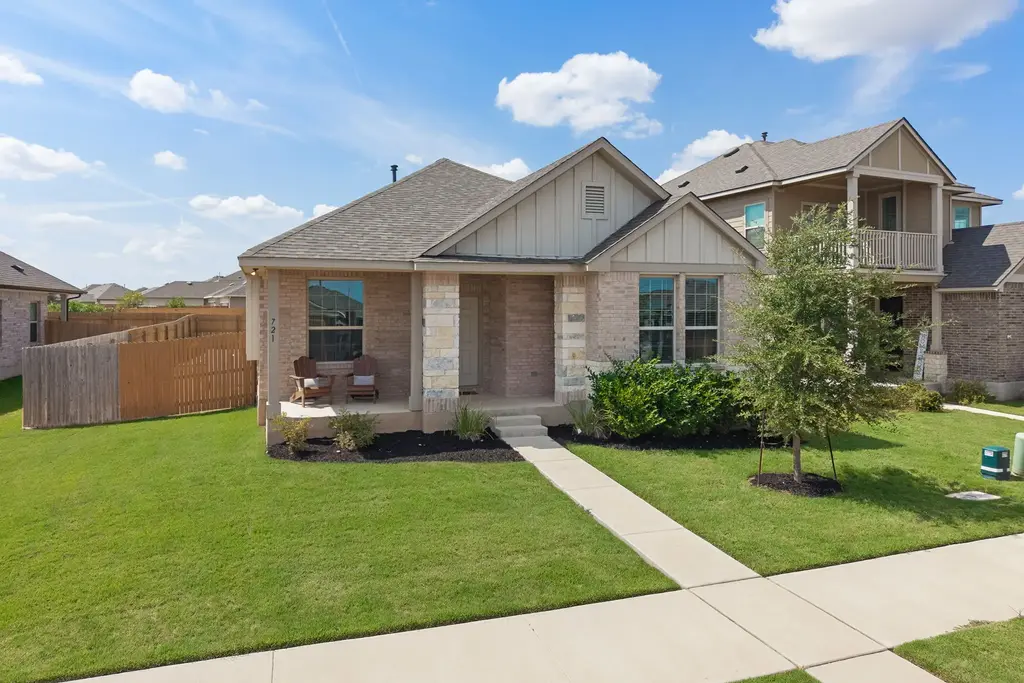 721 Paddock Lane, Georgetown