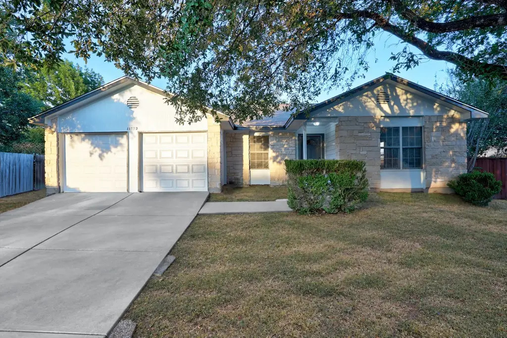 11732 Maybach Drive, Del Valle