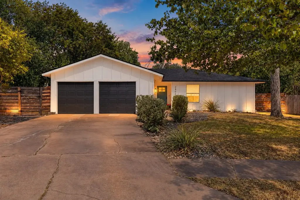 2804 Leeds Cove, Austin