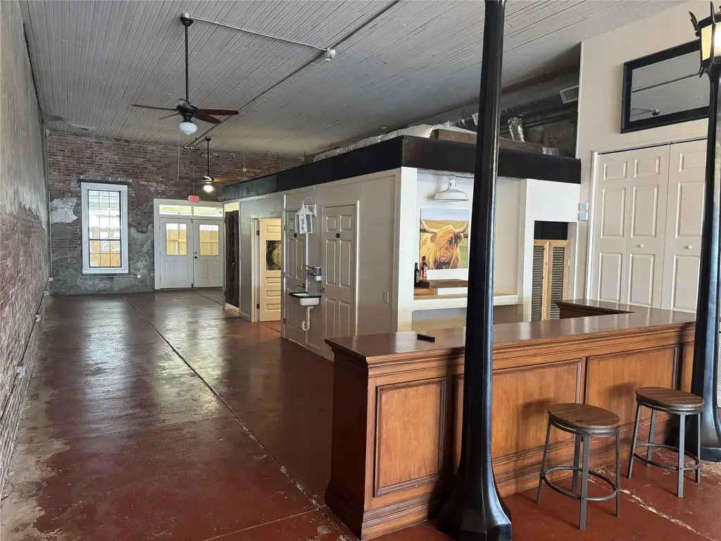 117 E Clark Street, Bartlett
