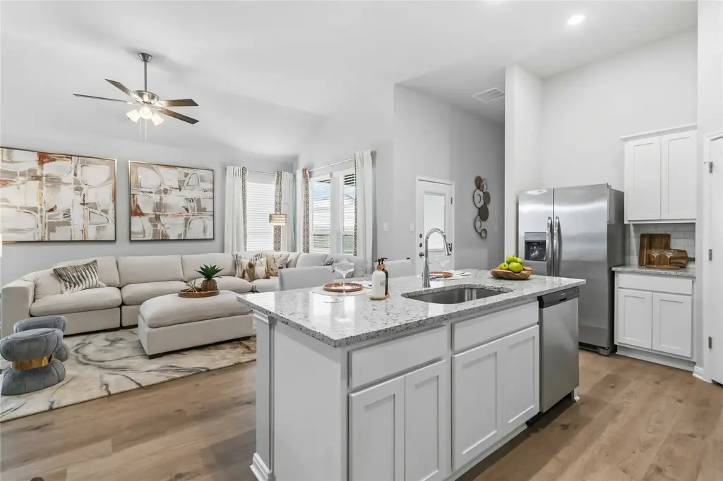 146 Gunner Road A, Buda