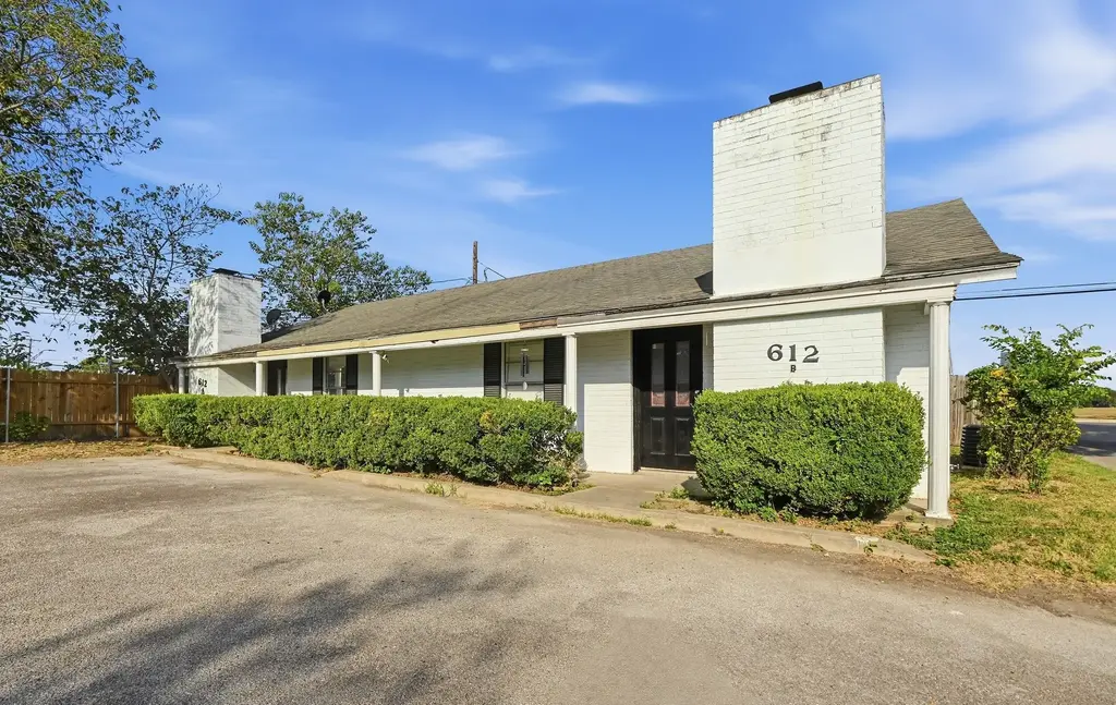 612 Mill Street A & B, San Marcos