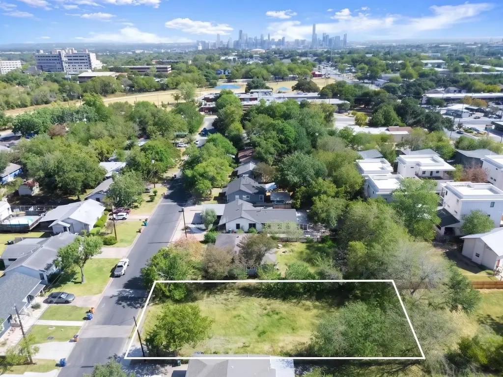 4505 S 2nd Street, Austin