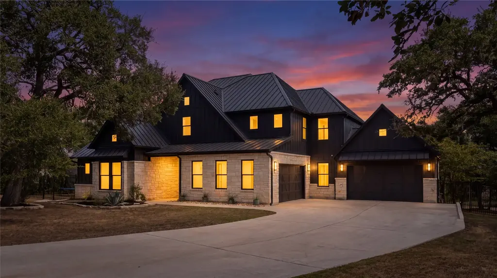 461 Crosswater Lane, Dripping Springs