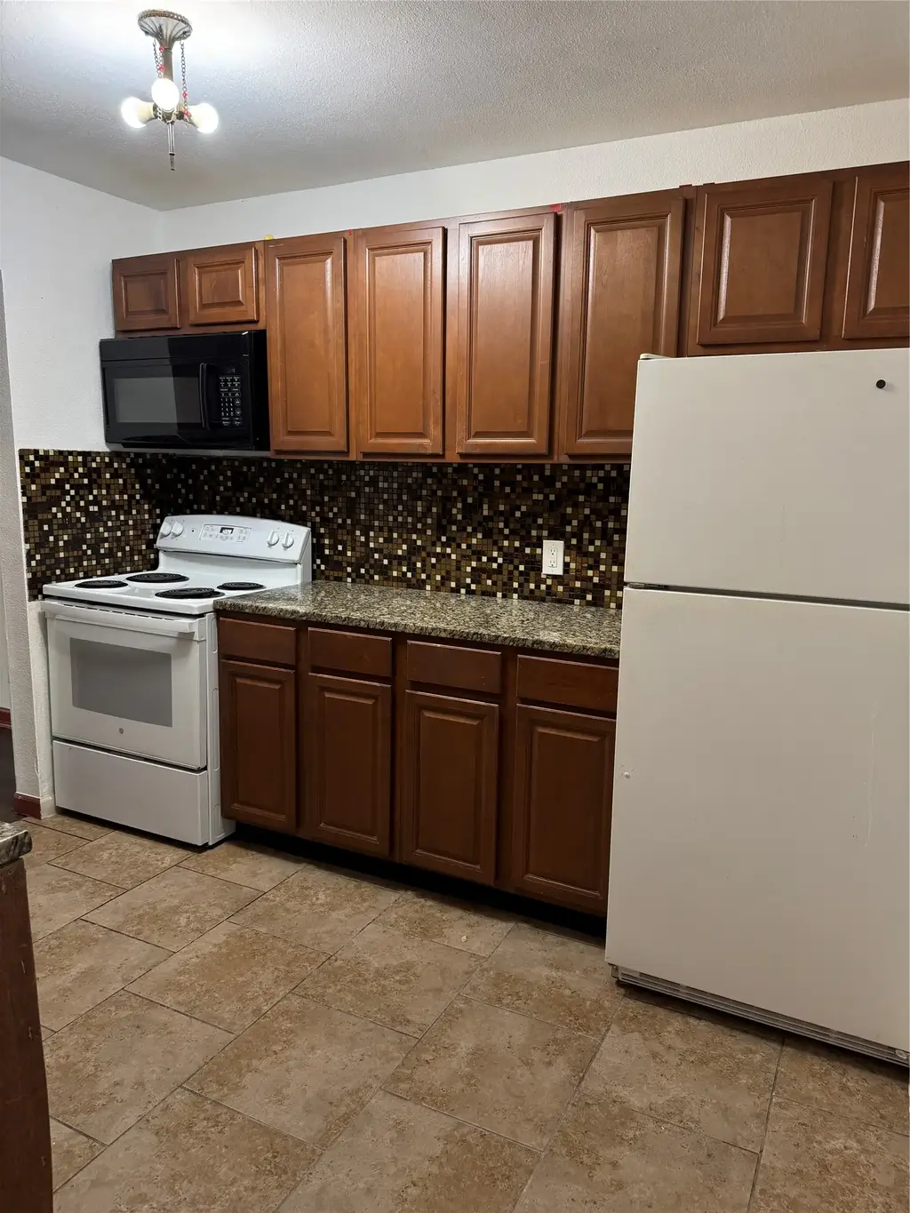 9049 Galewood Drive 104, Austin