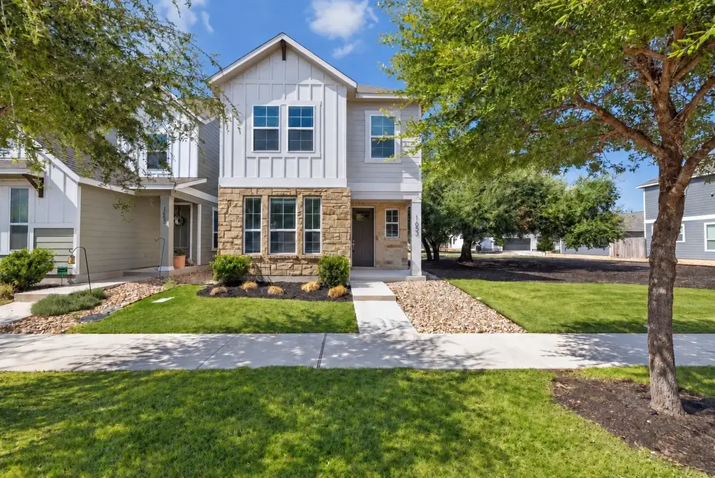 1653 Coral Sunrise Trail, Leander