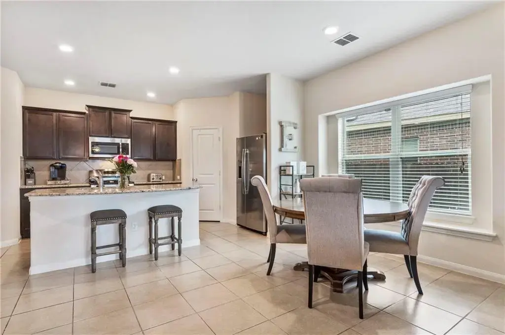 495 Shale Circle, Buda