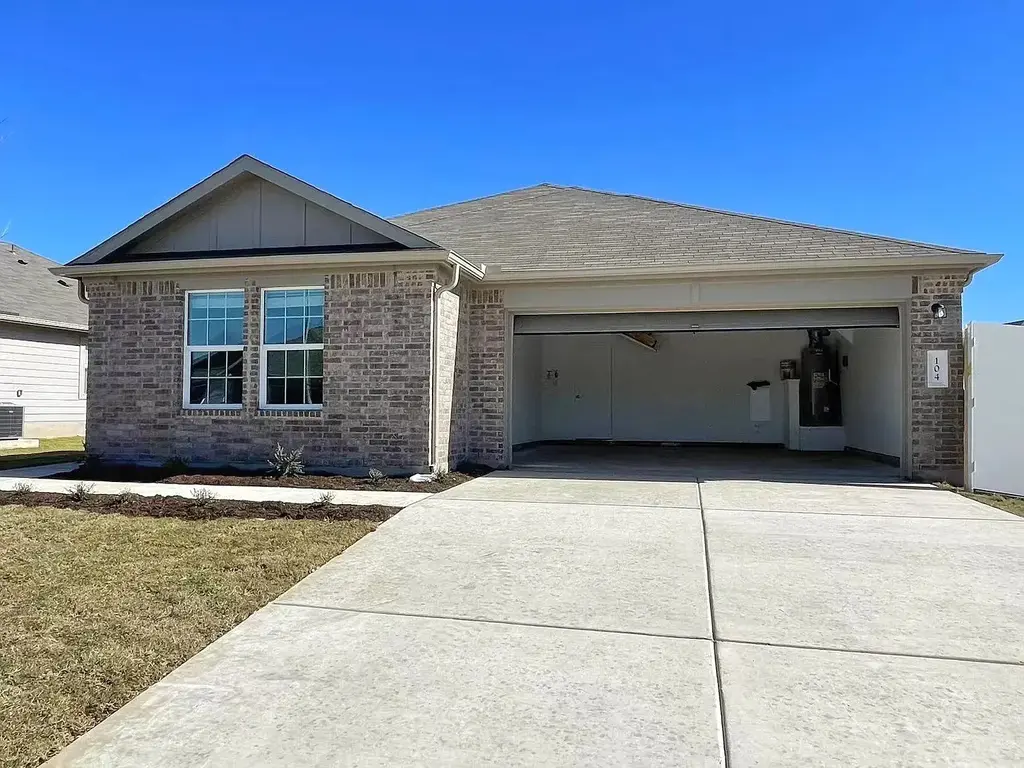 104 Ulmus Street, Hutto