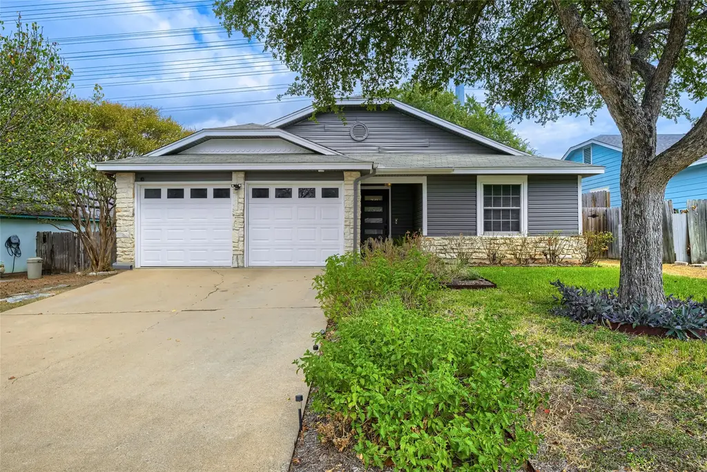 906 Peggotty Place, Austin