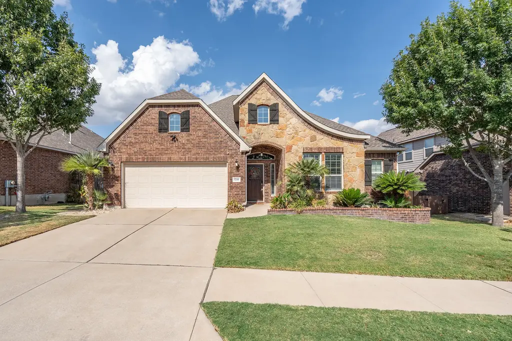 1244 Naranjo Drive, Georgetown