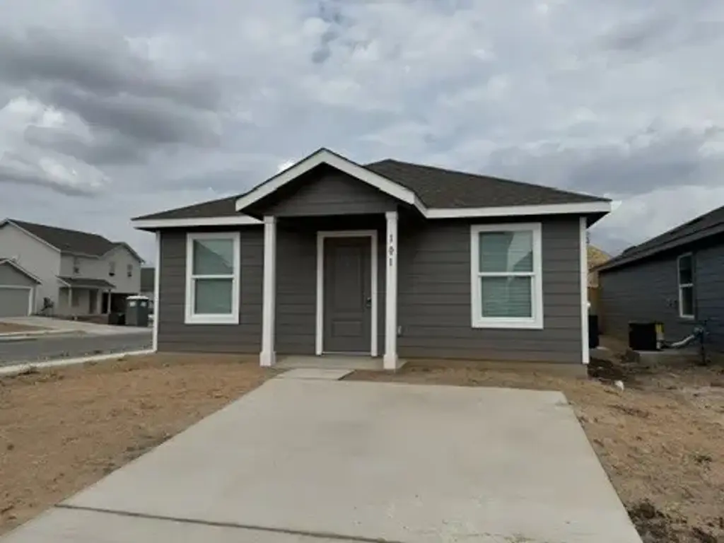 101 Silent Sky Lane, Hutto
