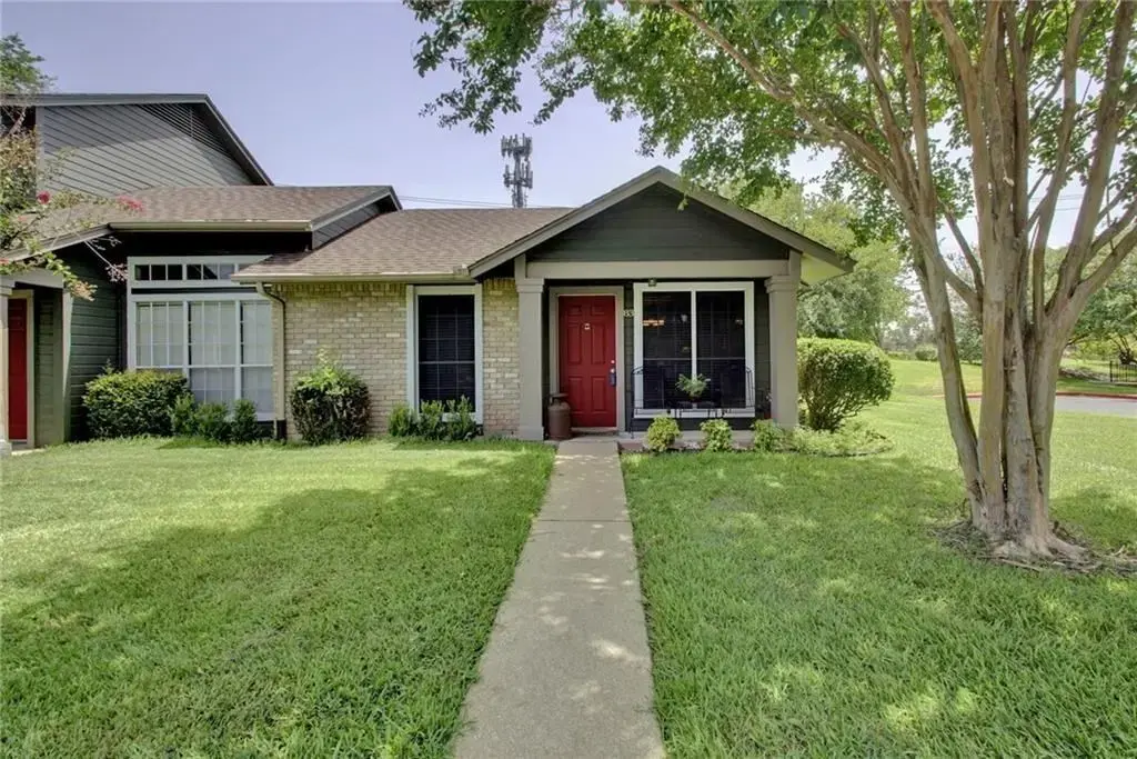 1015 E Yager Lane 83, Austin
