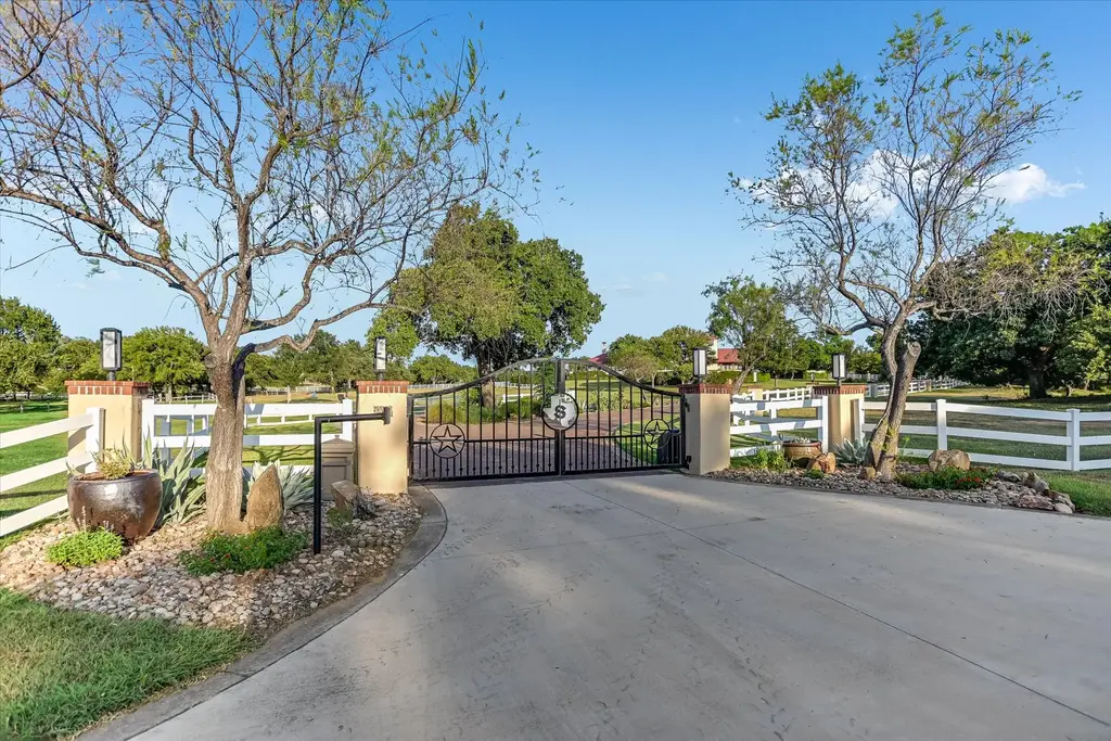 409 Haney Trace, Horseshoe Bay