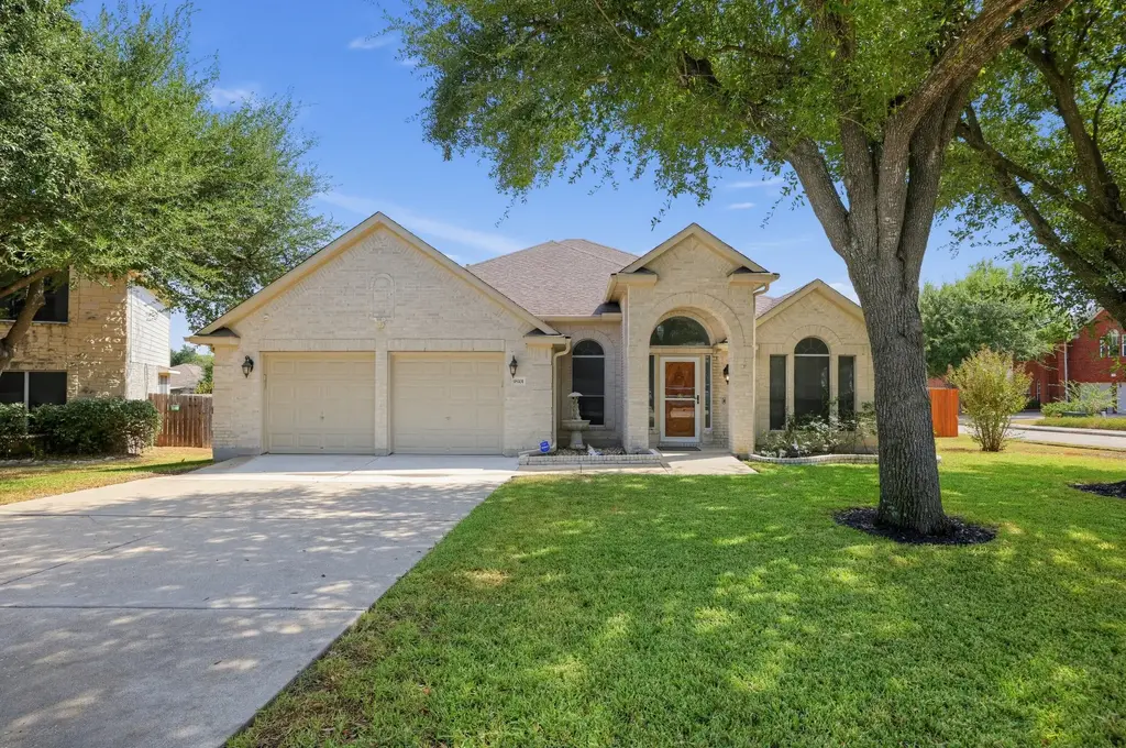 18101 Grafton Glen Cove, Pflugerville