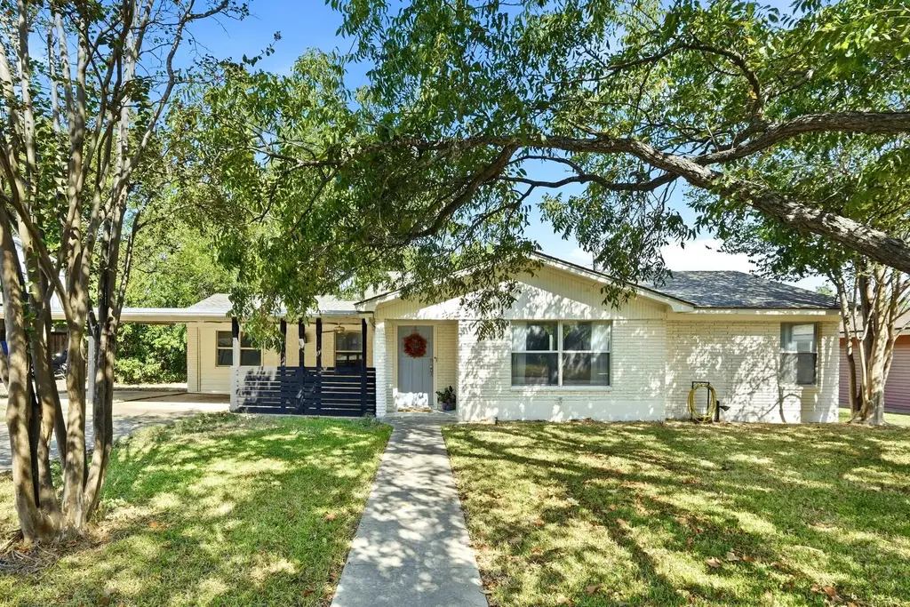 904 Kirk Street, Taylor