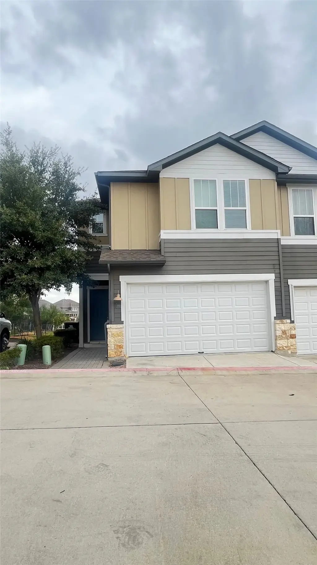 1015 Vista View Drive 202, Georgetown