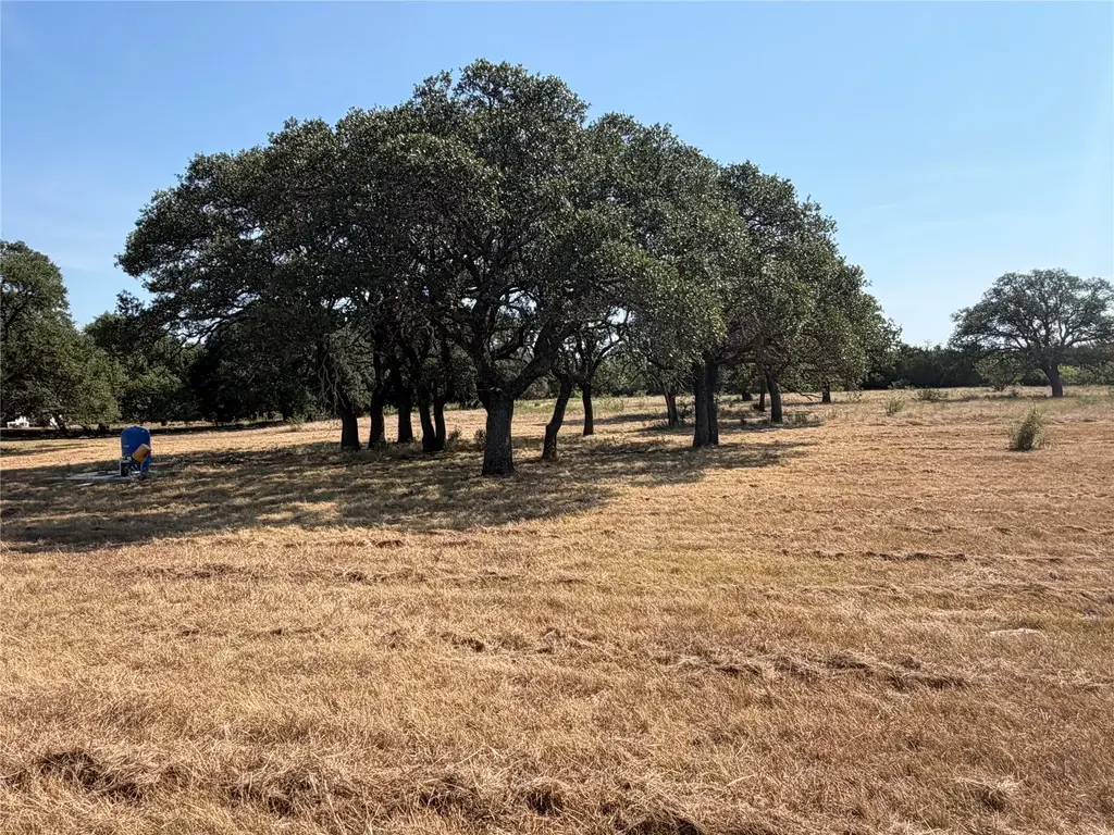 463 Rolling Hills Drive, Lampasas