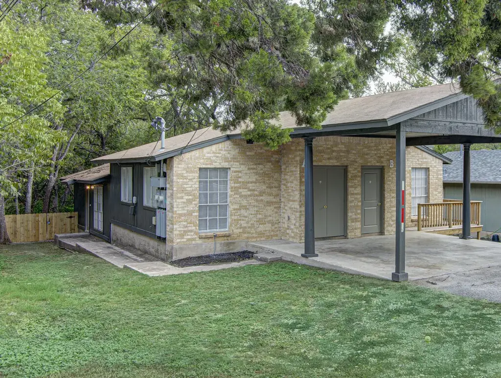 404 W Dittmar Road A, Austin