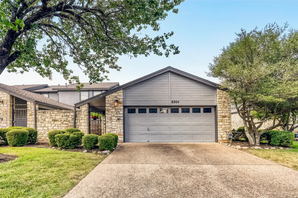 8904 Mount Bartlett Drive, Austin