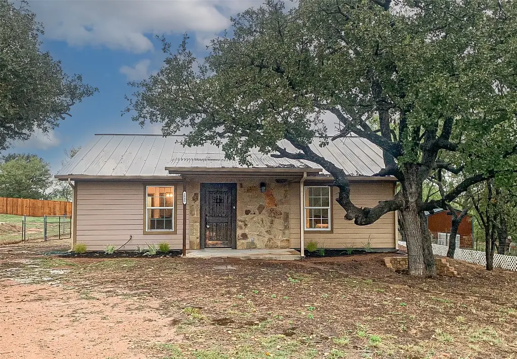 2848 Indian Trail, Kingsland