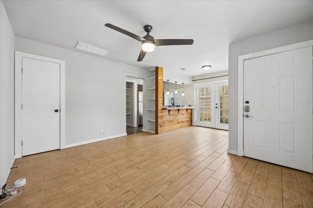 2717 Parker Lane B, Austin