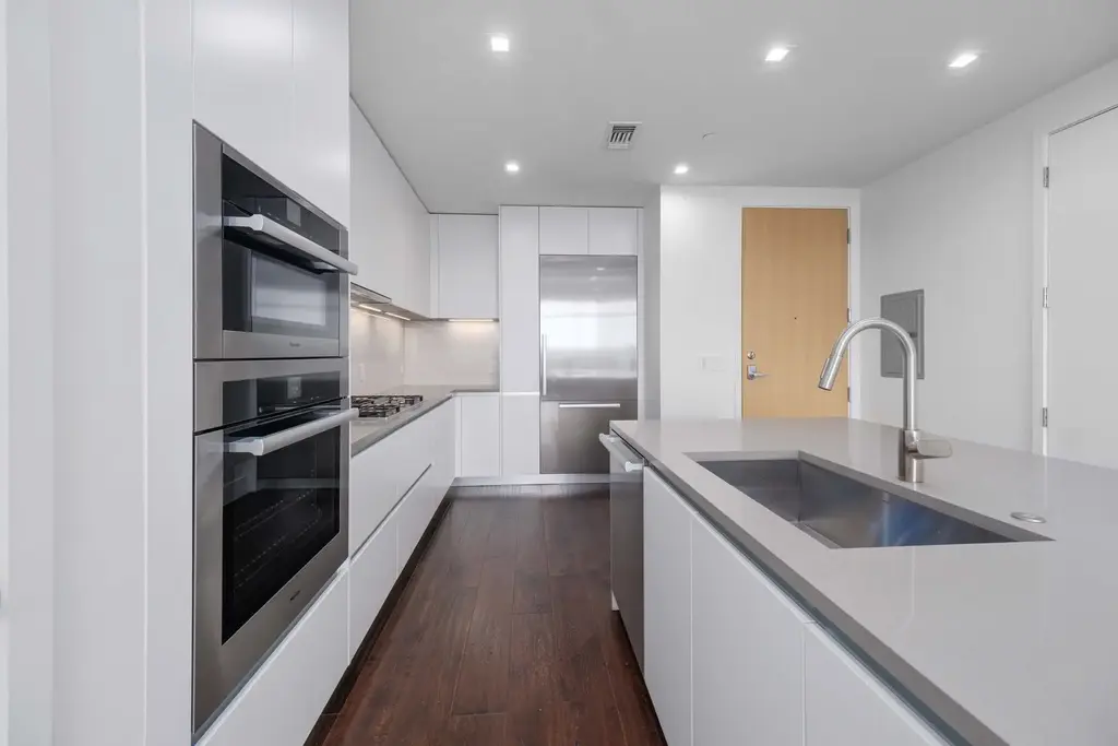 501 West Avenue 2302, Austin
