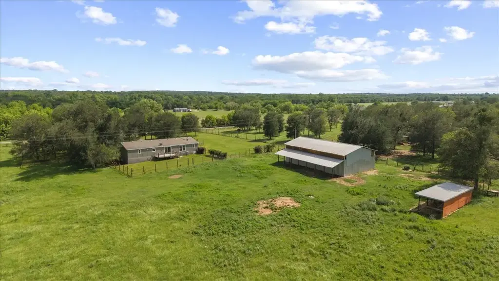3063 County Road 484, Elgin