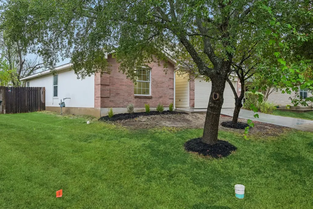 720 Goldenrod Street, Kyle