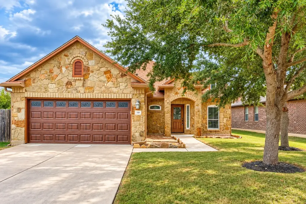 318 Blossom Valley Stream, Buda