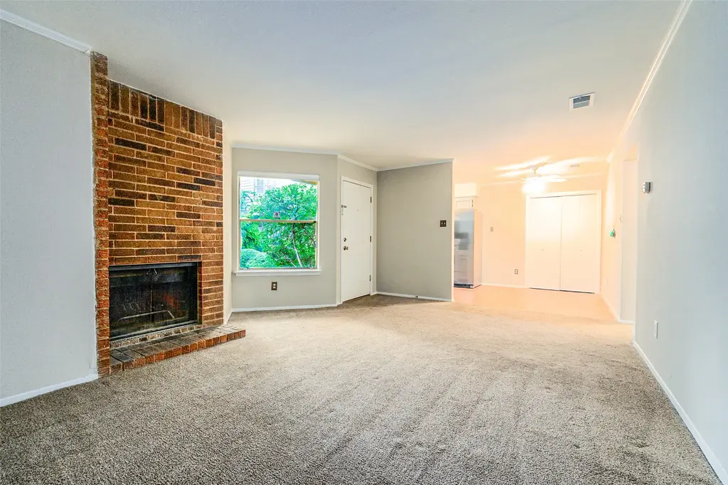 5608 Cougar Drive 118, Austin