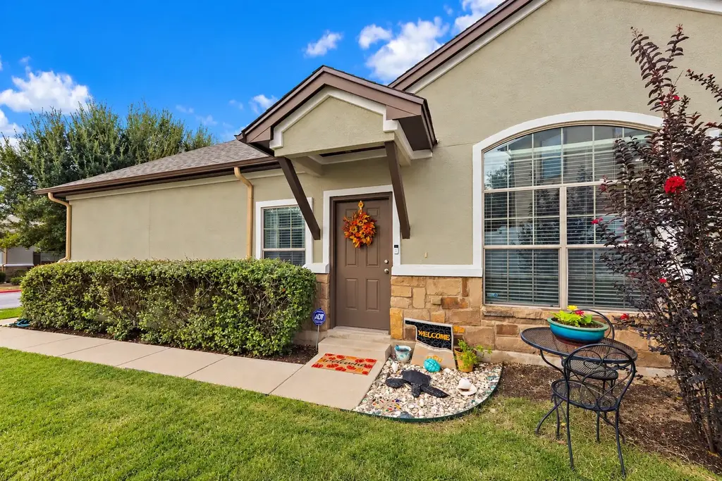 1900 Little Elm Trail 113, Cedar Park