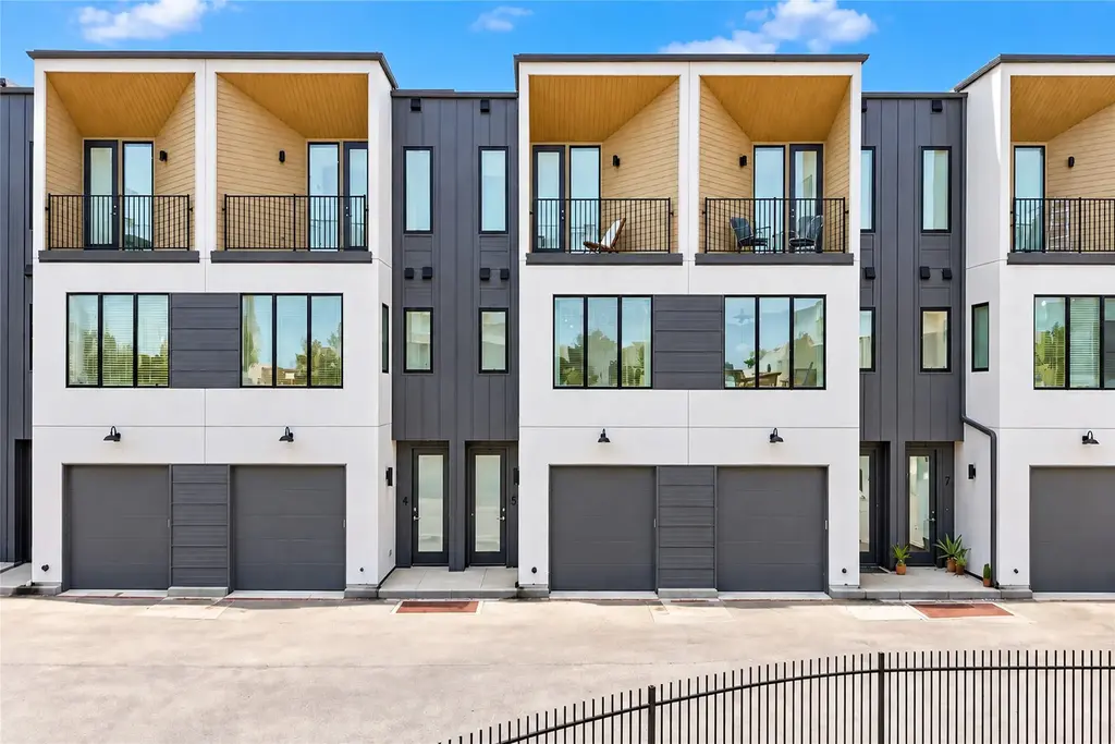 6020 Springdale Road 5, Austin