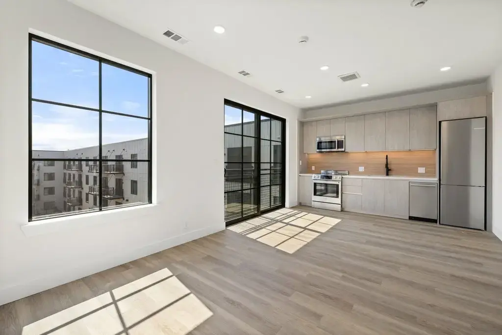 4315 S Congress Avenue 224, Austin