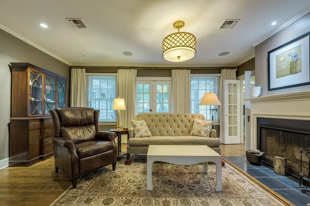 1609 Woodlawn Boulevard, Austin