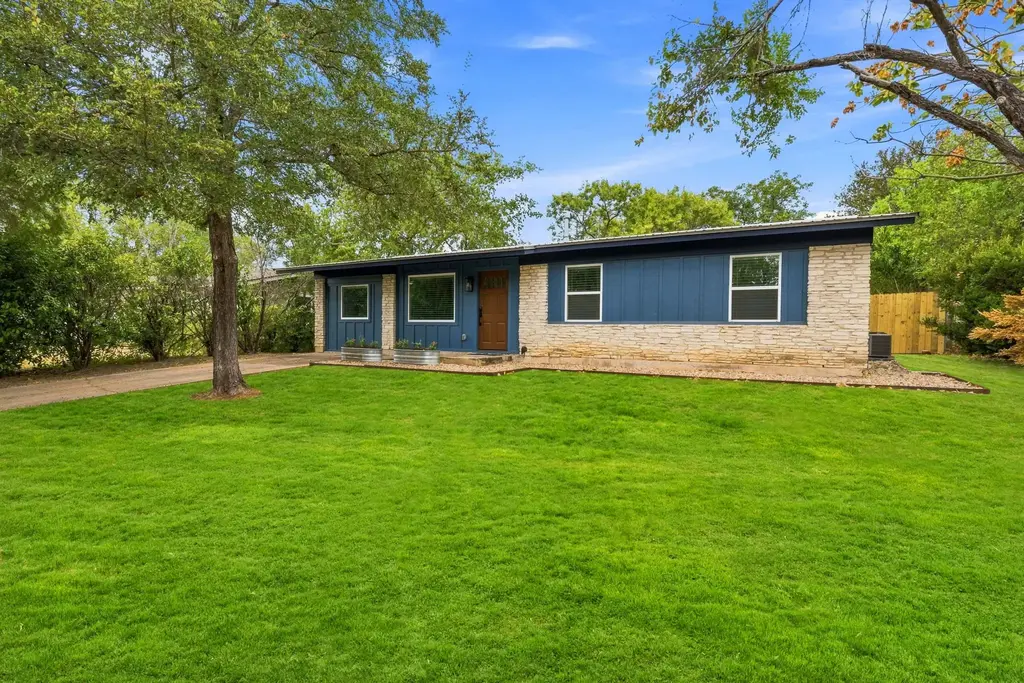 204 Chippendale Avenue, Austin