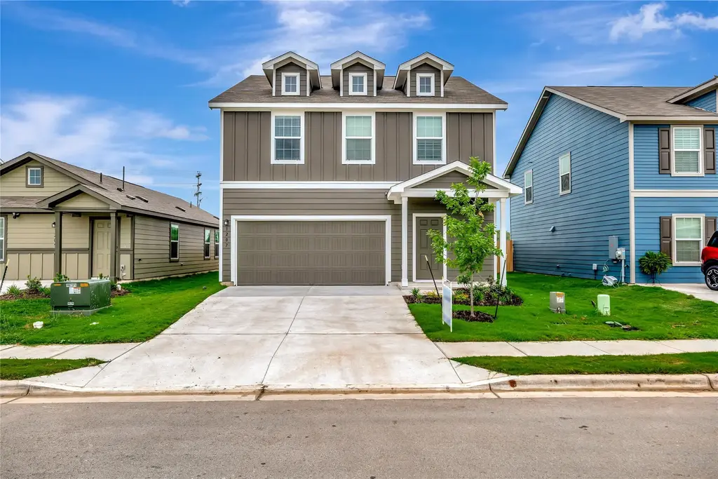 1207 Catfish Lane, Bastrop