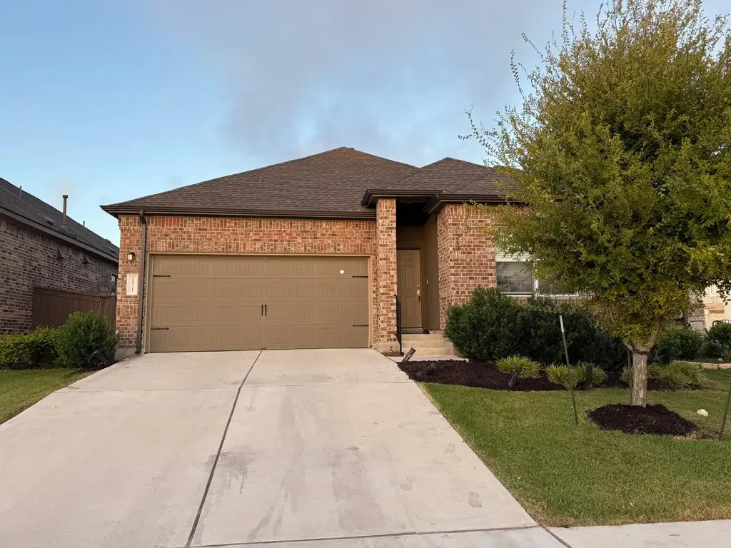 1521 Brueggerhoff Road, Leander