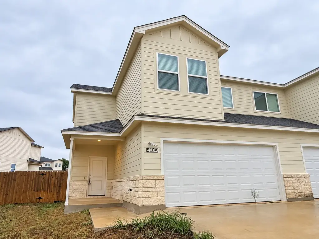 510 Whirlaway Drive A, Jarrell