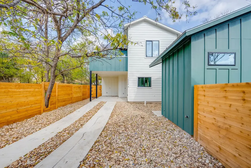 1004 Ellingson Lane 2, Austin