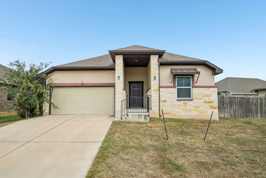 280 Rimrock Court, Bastrop
