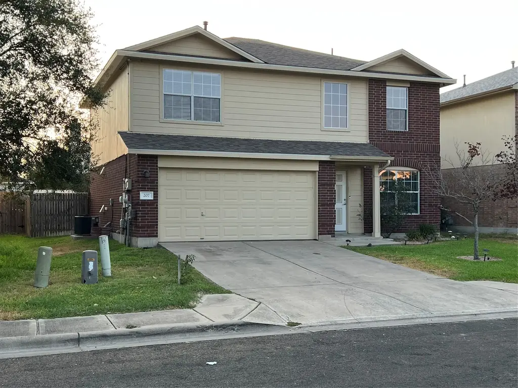 207 Remington Run, Bastrop